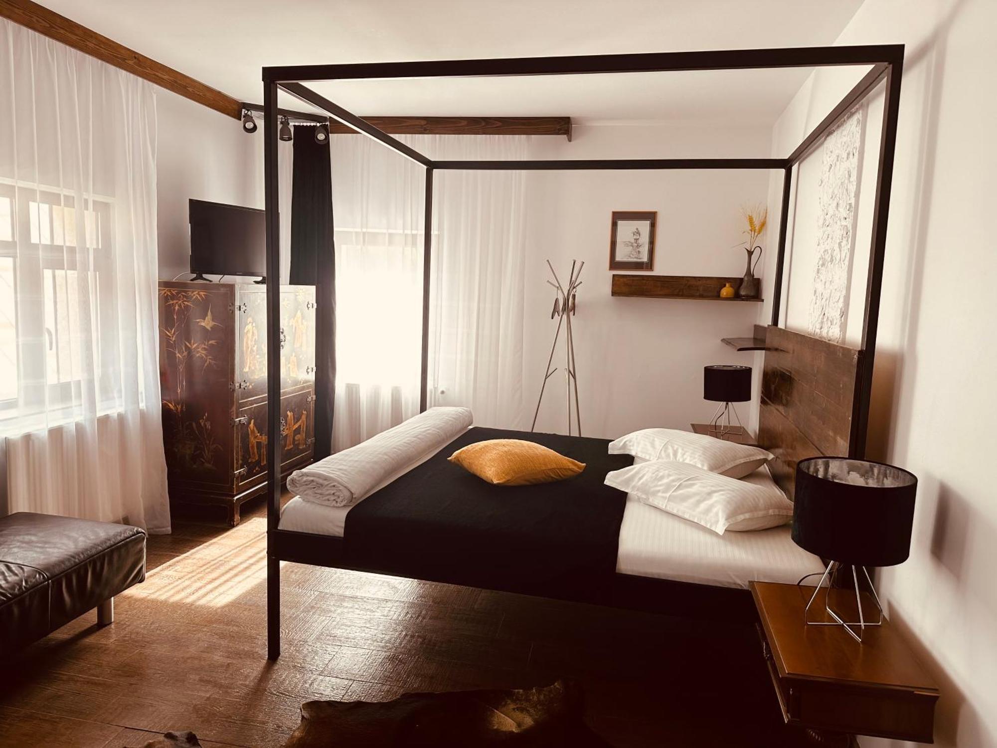 Casa Pisica Noastra Hotel Бреаза Екстериор снимка